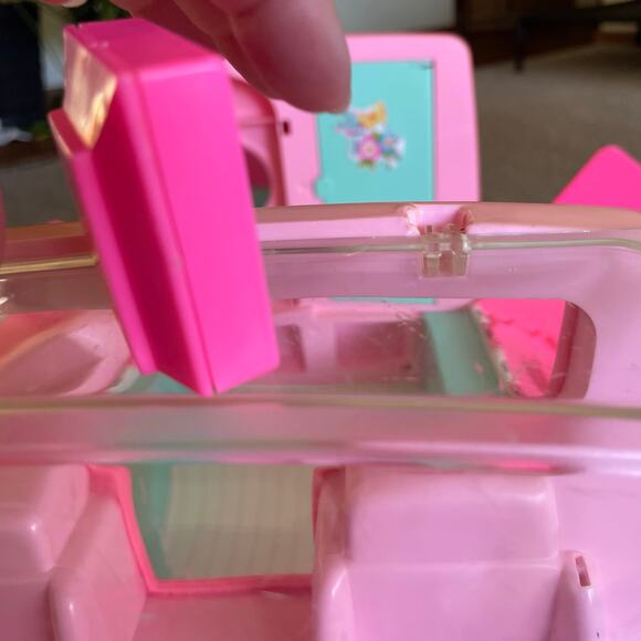 Vintage 1996 Barbie Mattel Large 59x45x30cm Pink Magical Motorhome Vehicle - Picture 16 of 16